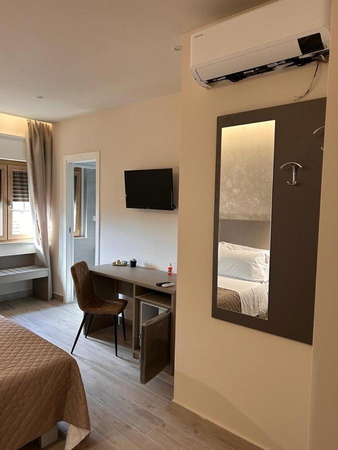 L'Etoile Luxury B&B โตรเปอา ภายนอก รูปภาพ