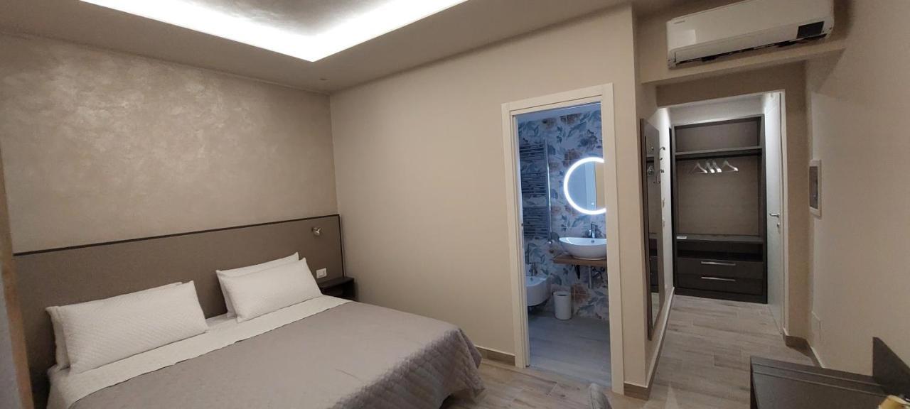 L'Etoile Luxury B&B โตรเปอา ภายนอก รูปภาพ