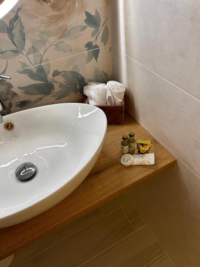 L'Etoile Luxury B&B โตรเปอา ภายนอก รูปภาพ