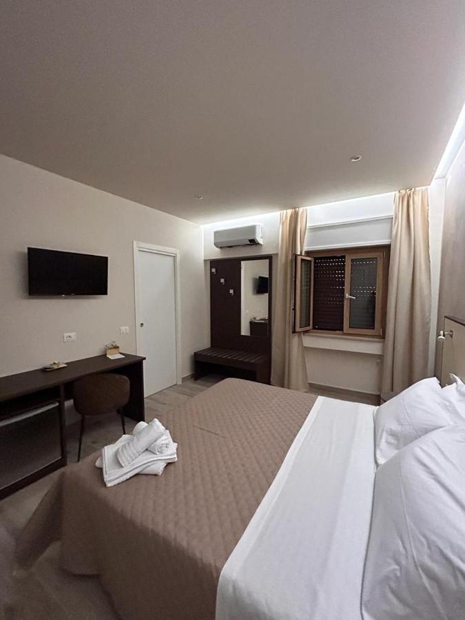 L'Etoile Luxury B&B โตรเปอา ภายนอก รูปภาพ