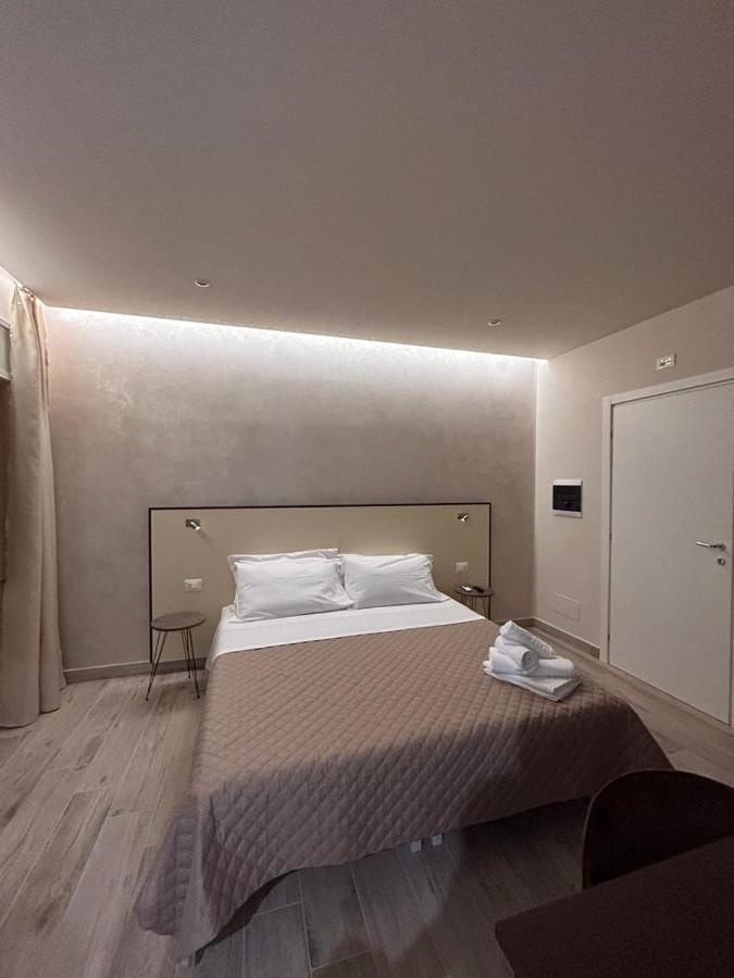 L'Etoile Luxury B&B โตรเปอา ภายนอก รูปภาพ