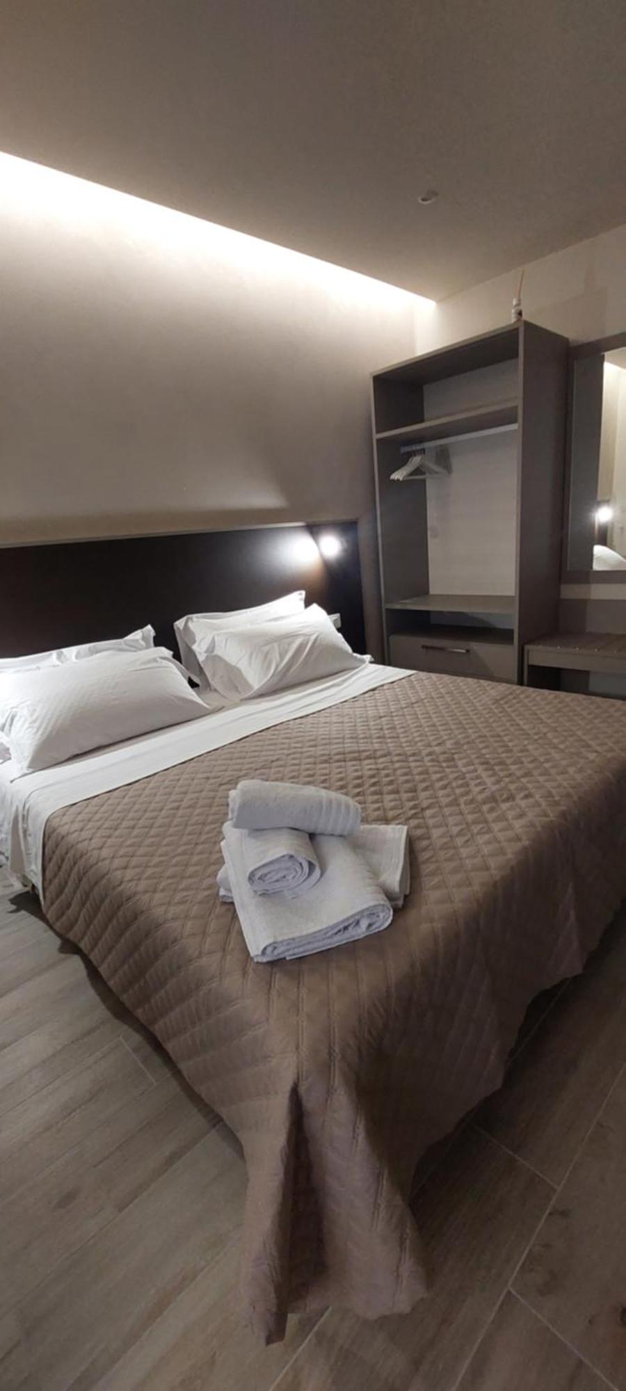 L'Etoile Luxury B&B โตรเปอา ภายนอก รูปภาพ